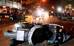 Ô tô đâm liên hoàn 3 xe máy khiến 8 người bị thương