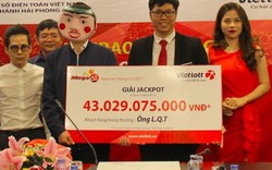 Xổ số Vietlott: Một người Hà Nội đeo mặt nạ chú tễu nhận 43 tỉ