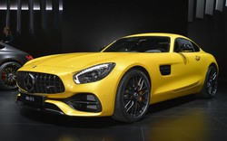 Mercedes-Benz ra mắt dòng AMG GT 2018