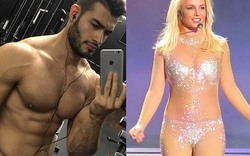 Britney Spears gây sốc khi khoe bạn trai thứ 21