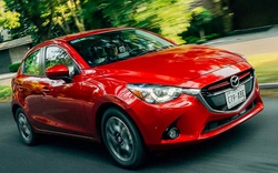 Mazda2 thay đổi giá bán liên tục suốt năm qua