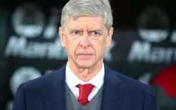 HLV Wenger phát ngôn sốc khi Arsenal thoát thua Chelsea