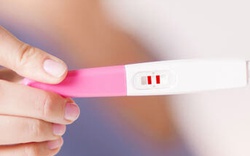 Thực hư dùng que thử thai có thể phát hiện ung thư tinh hoàn