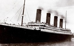 Nhiều người Mỹ tò mò đi thăm tàu Titanic chìm 100 năm dưới biển