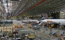 Bên trong nhà máy sản xuất máy bay hiện đại nhất của Boeing