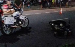 Nóng 24h qua: Xe CSGT tông chết người băng qua đường trong đêm