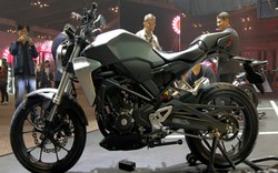 Cận cảnh 2018 Honda CB300R mà dân Việt mong đợi