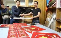 Ý tưởng độc lạ cổ vũ U23 Việt Nam khiến tài xế mê mẩn