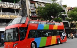 Thực hư chuyện U23 Việt Nam diễu hành bằng xe bus mui trần