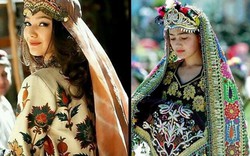 Quốc phục siêu đẹp của nước Uzbekistan