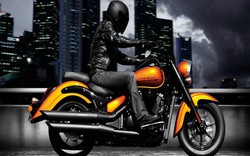 2018 Suzuki Boulevard C90: Nỗi ám ảnh của Harley-Davidson