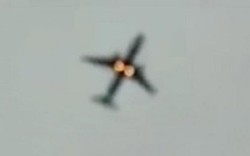 Video khoảnh khắc máy bay quân sự Trung Quốc bốc cháy trước khi rơi 