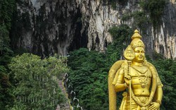 Ngôi đền bí ẩn nằm trong động tại Malaysia