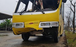 Cận cảnh xe khách về Tết móp méo sau tai nạn kinh hoàng ở Đà Nẵng