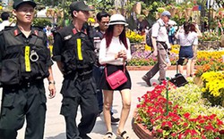 Gần 1.000 người giữ an ninh đường hoa Nguyễn Huệ 24/24h
