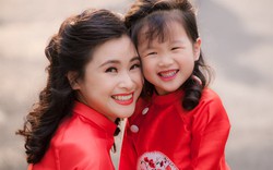 BTV "không tuổi" Khánh Ly cùng con gái diện áo dài rạng rỡ đón xuân