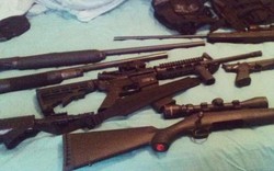 Mỹ: Vì sao mới 19 tuổi đã mua được "tử thần" AR-15 bắn chết 17 người?