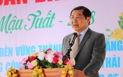 Chủ tịch Đà Nẵng: “Chỉ ít cơn mưa nhỏ là bãi biển bốc mùi”