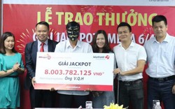 Trúng jackpot “khủng” nhờ lộc từ… người ông quá cố