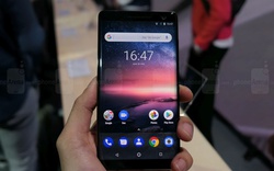 Trên tay Nokia 8 Sirocco cấu hình “trâu”