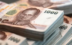 Thái Lan: Làm thẻ ATM, sốc khi thấy tài khoản có sẵn 700 tỷ đồng