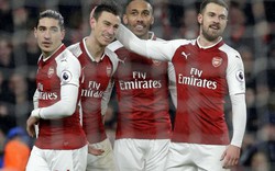 Lộ diện cầu thủ đầu tiên “khăn gói” rời Arsenal Hè 2018