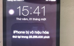 Một phụ nữ ở Nha Trang phải đợi 48 năm để... mở khóa iPhone