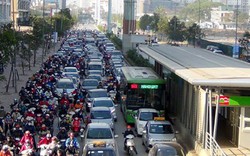 Sở Giao thông Hà Nội: "Buýt thường không được đi vào làn BRT"