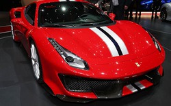 Ngắm siêu ngựa Ferrari Pista ''bằng xương bằng thịt'' tại triển lãm Geneva 2018