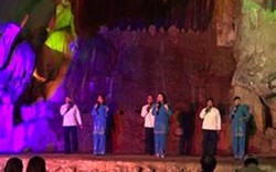 Độc đáo màn trình diễn ánh sáng và biểu diễn nghệ thuật hang động ở xứ Lạng