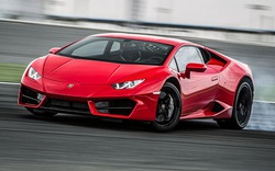 Lamborghini sẽ sản xuất Aventador cầu sau?