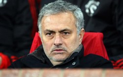 HLV Mourinho gửi yêu sách sặc mùi tiền bạc tới nhà Glazer