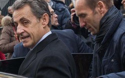 Cựu Tổng thống Pháp Sarkozy bất ngờ bị bắt giam