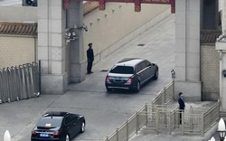 Siêu xe S600 không đeo biển số chở Kim Jong-un ở Bắc Kinh