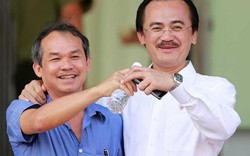Bóng đá Việt Nam nợ ân nghĩa của bầu Đức và bầu Thắng