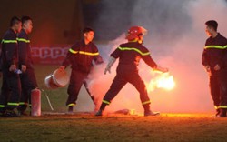 Sài Gòn FC "chịu vạ" vì CĐV thành phố nổ pháo sáng