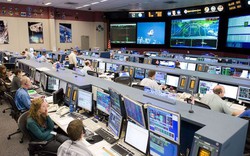 Trụ sở NASA phát báo động vì cuộc gọi đến từ ngoài Trái Đất