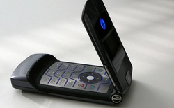 Motorola RAZR sắp tái sinh với tính năng cao cấp, giá “chát”