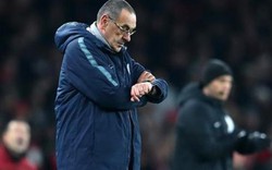 Cay cú khi Chelsea thua trận, HLV Sarri có hành động không ai ngờ