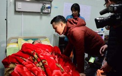 Tai nạn 8 người chết ở Hải Dương: Người nằm la liệt trên đường sau khi xe tải tông