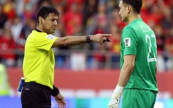 Vì sao Văn Lâm nhận thẻ vàng ở loạt 11m trận Việt Nam vs Jordan?