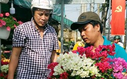 Hoa Tết: Hoa kiểng độc, lạ ồ ạt đổ về chợ lãng mạn nhất Sài Gòn