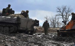 Nóng Ukraine: Chiến tranh nổ ra dữ dội ở vùng Donbass