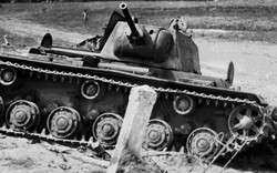Thế chiến 2: Một xe tăng Liên Xô chặn đứng cả sư đoàn phát xít Đức