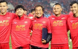 Trợ lý HLV Park Hang-seo kể về nỗi khổ tâm với cầu thủ Việt Nam