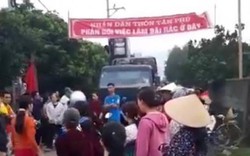 Hòa Bình: Người dân ngăn không cho thi công khu tập kết rác