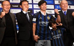 Công Phượng được Incheon United chào đón với bản hit của Sơn Tùng