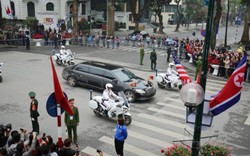 Hình ảnh đoàn xe chở ông Kim Jong-un lăn bánh trên đường phố Hà Nội