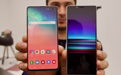 So găng Galaxy S10+ và Sony Xperia 1