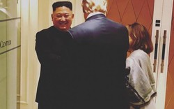 Bức ảnh ông Kim tươi cười tạm biệt ông Trump sau thượng đỉnh ở Hà Nội